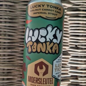 Moersleutel - Lucky Tonka Walnut Carrot Cake